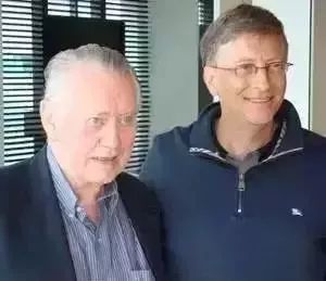 戴15元手表,租一居室,秘密捐出560亿,他真正活出了上帝模样!