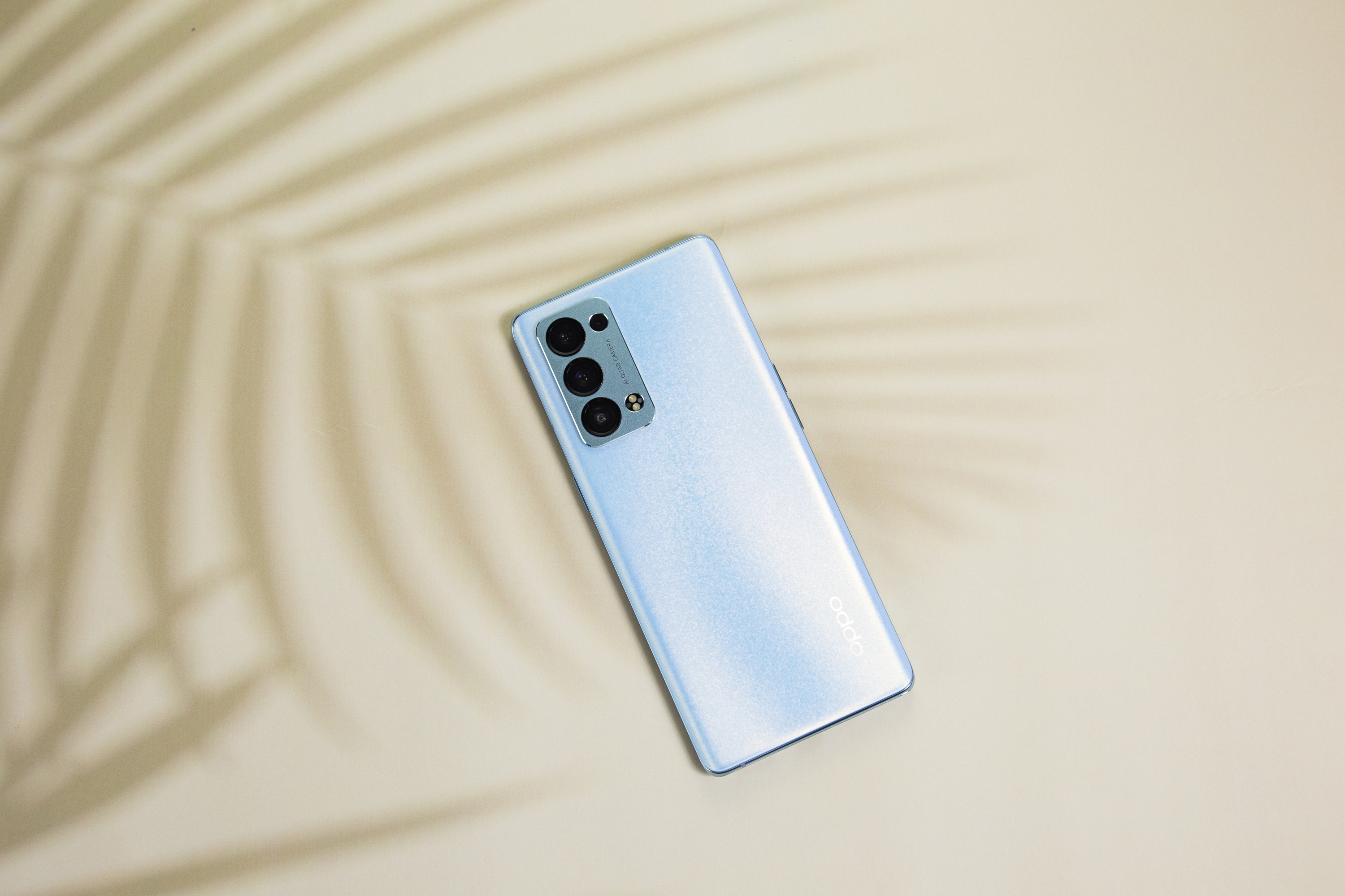 lol手游新版本操作设置怎么调最好,lol手游官方指定手机