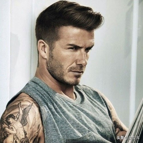 再看看*贝克汉姆的发型变换发型改“脸”