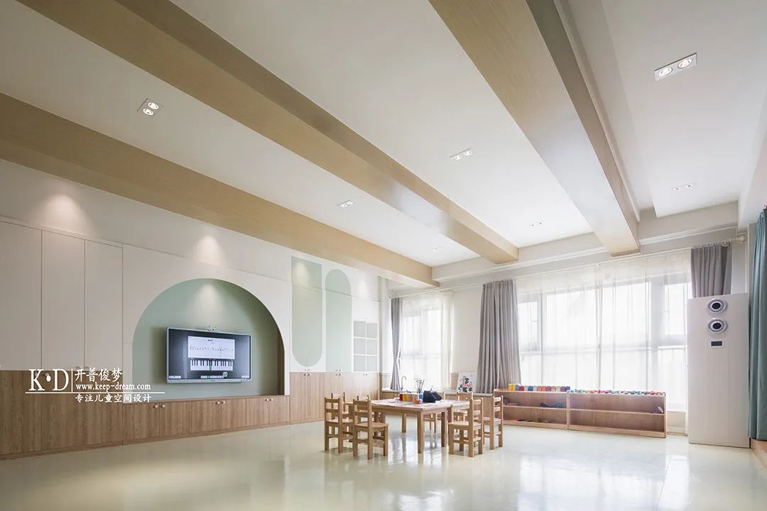 幼儿园教室格局设计图纸,幼儿园教室廊道设计