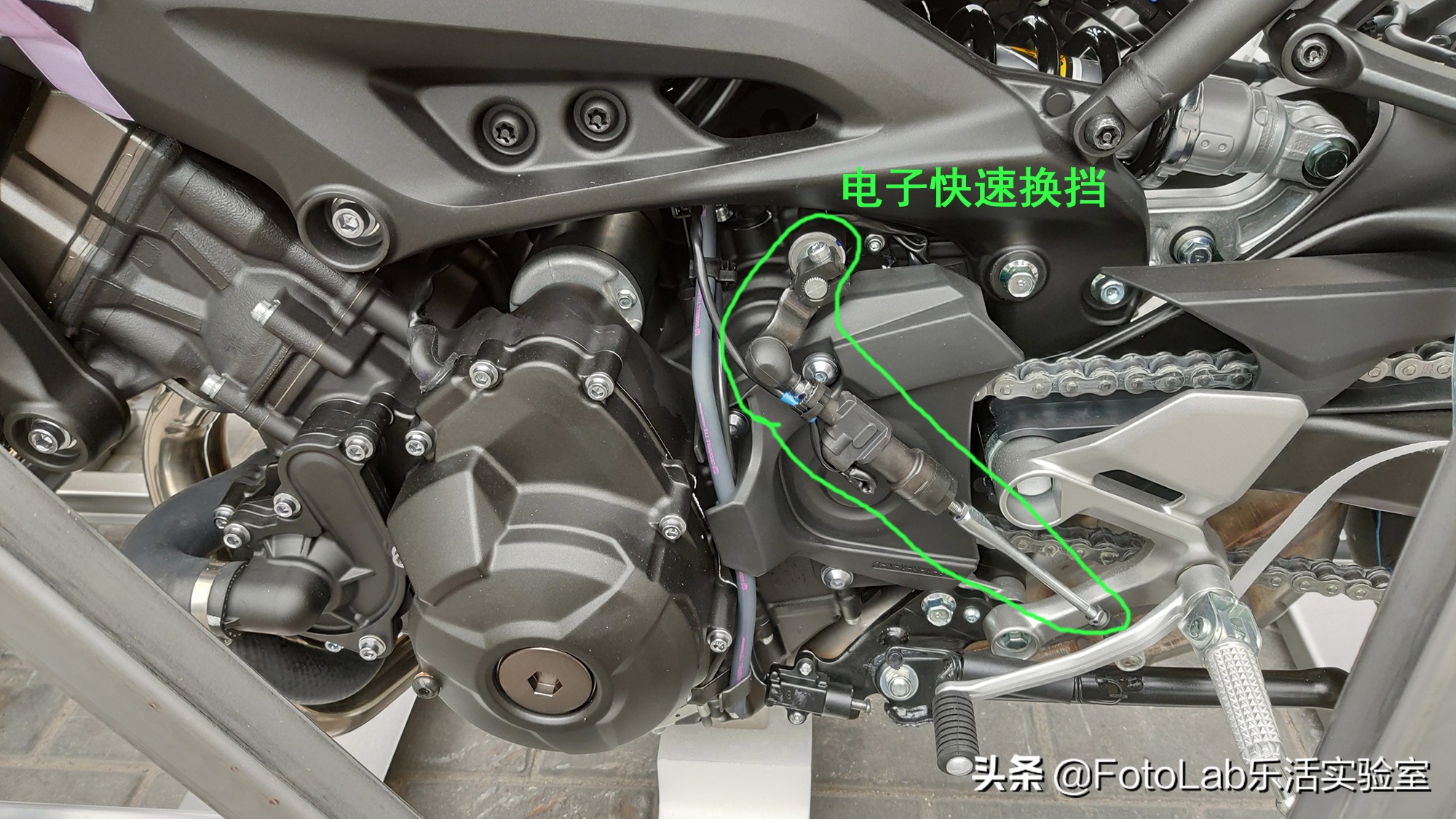 雅马哈扭力大师mt09新版,无马力限制雅马哈mt09极速测试