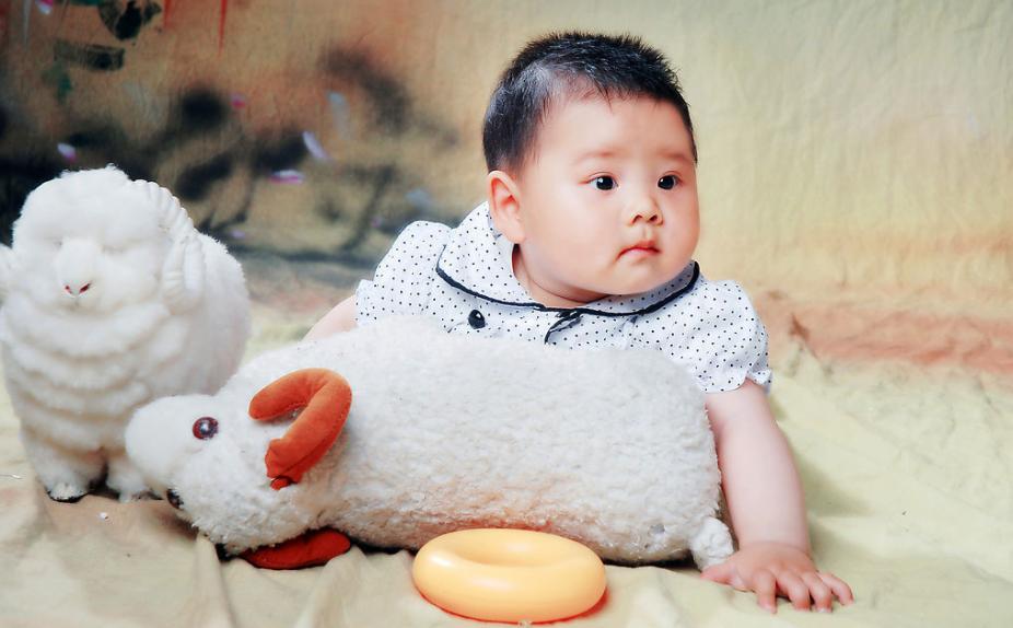 面对刚出生的孩子需要做些什么,面对宝宝要淡定