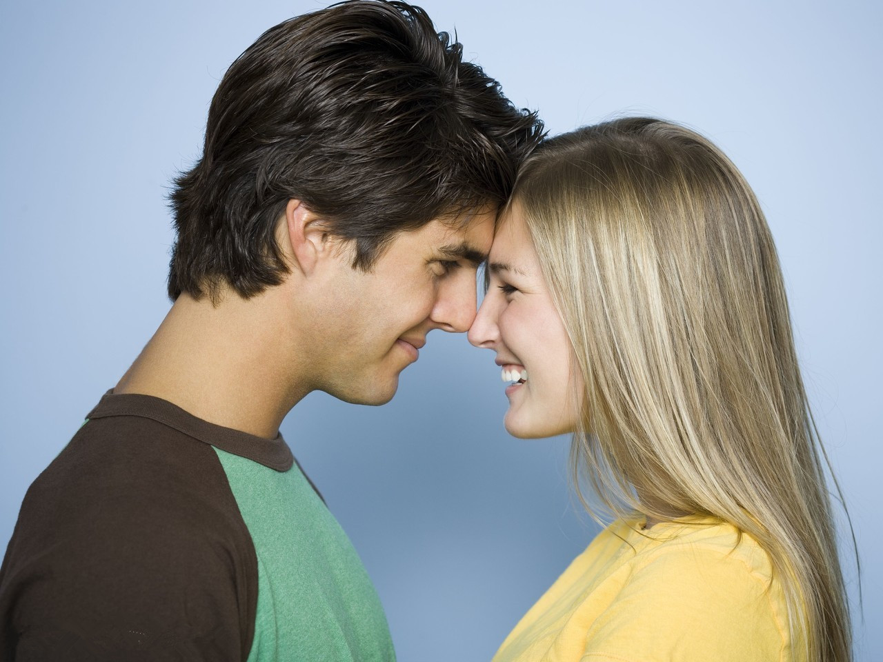 人到中年，为什么会拒绝和丈夫“亲吻”？这个女人说了实话