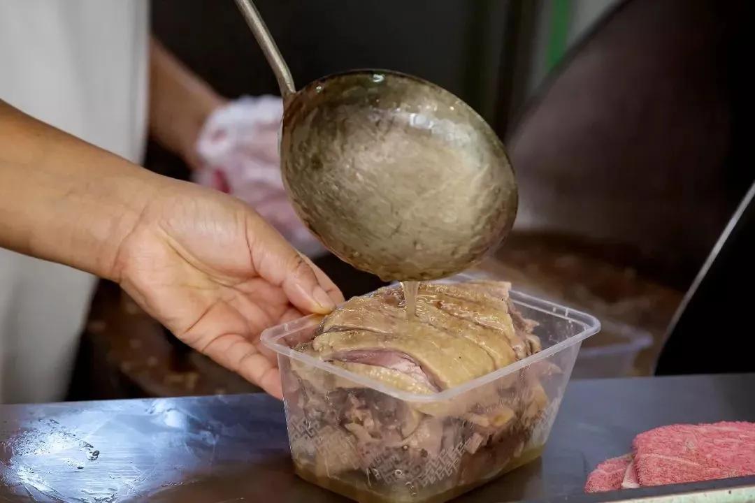 又一条美食高铁开通了！江苏高邮，咸鸭蛋好吃，真不是瞎吹的