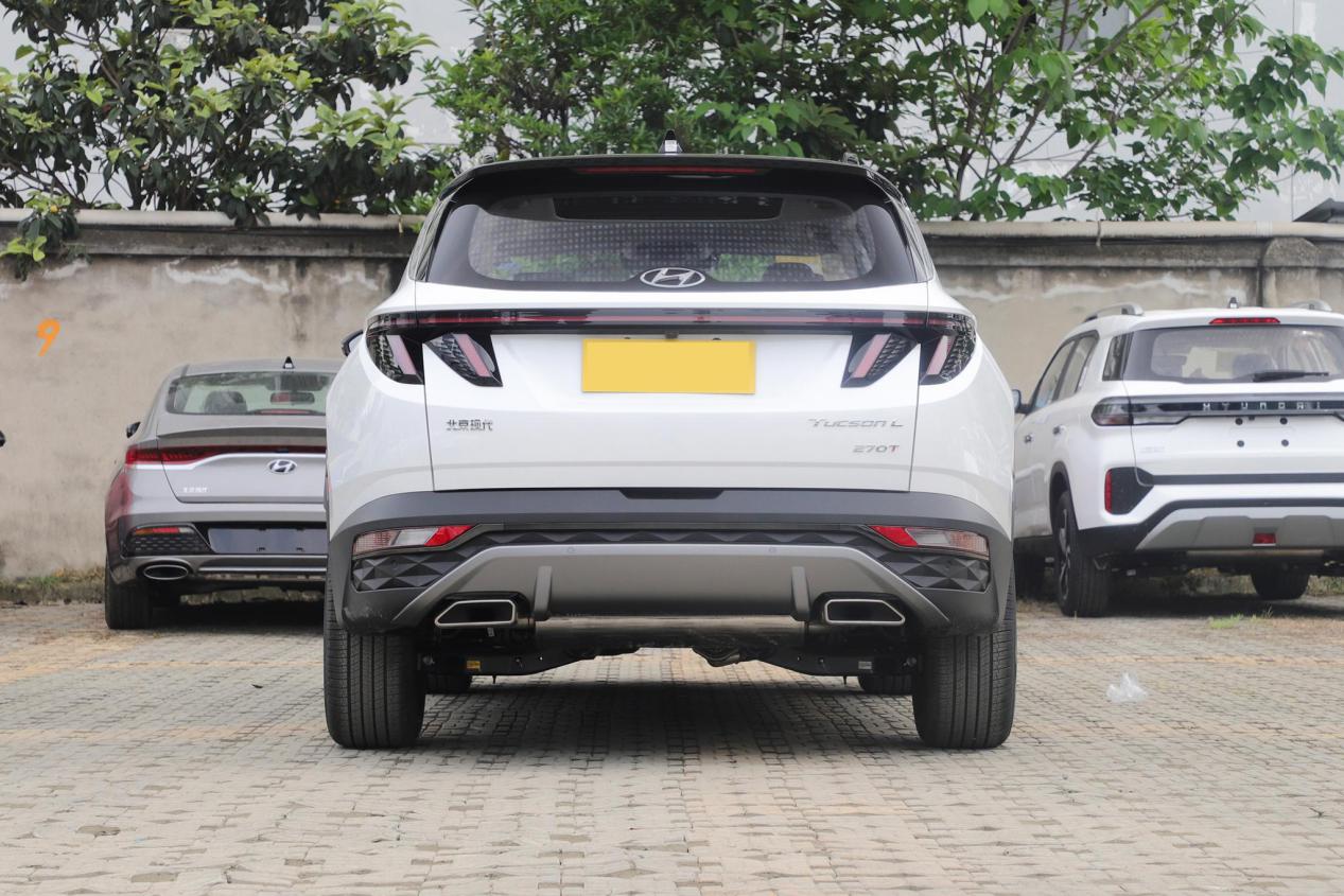 1.5t途胜四驱越野测试,途胜1.5t200马力百公里加速