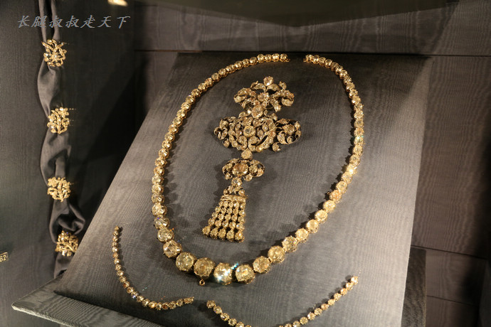 丹麦皇室的黄金皇冠,丹麦王室最贵重王冠