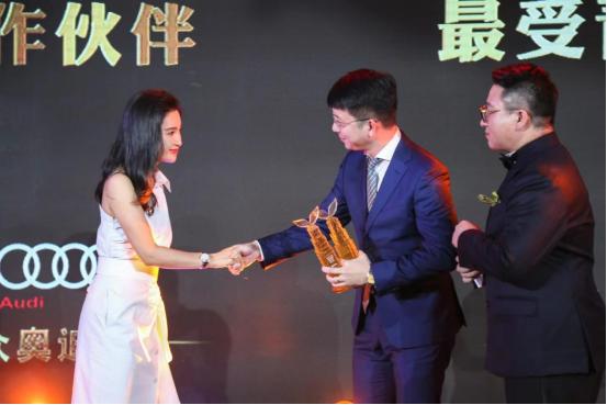 wonderland的仙境之夜曾黎现场,wonderland的仙境之夜曾黎