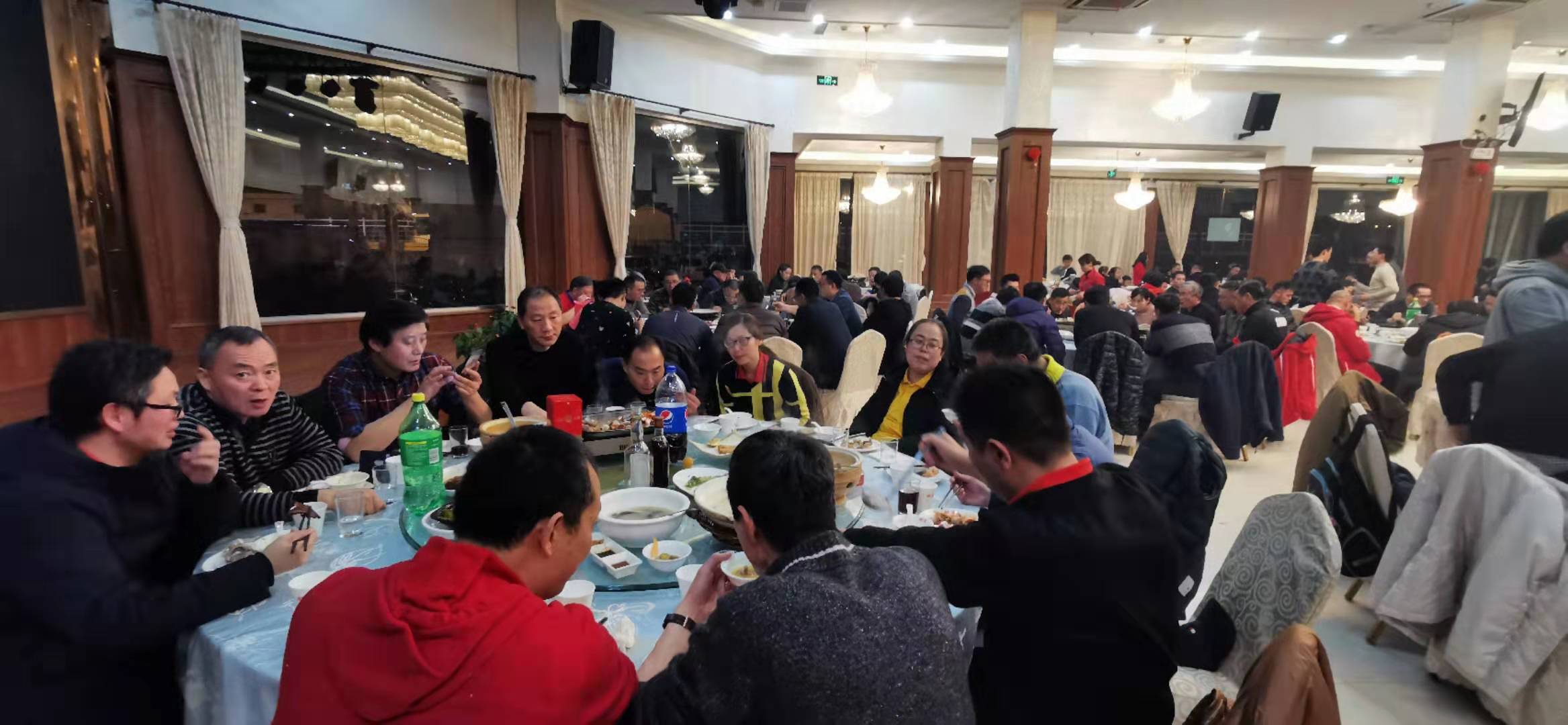 第十六届“球缘航头杯”微信群乒乓友谊赛--宾朋满堂，八方共贺