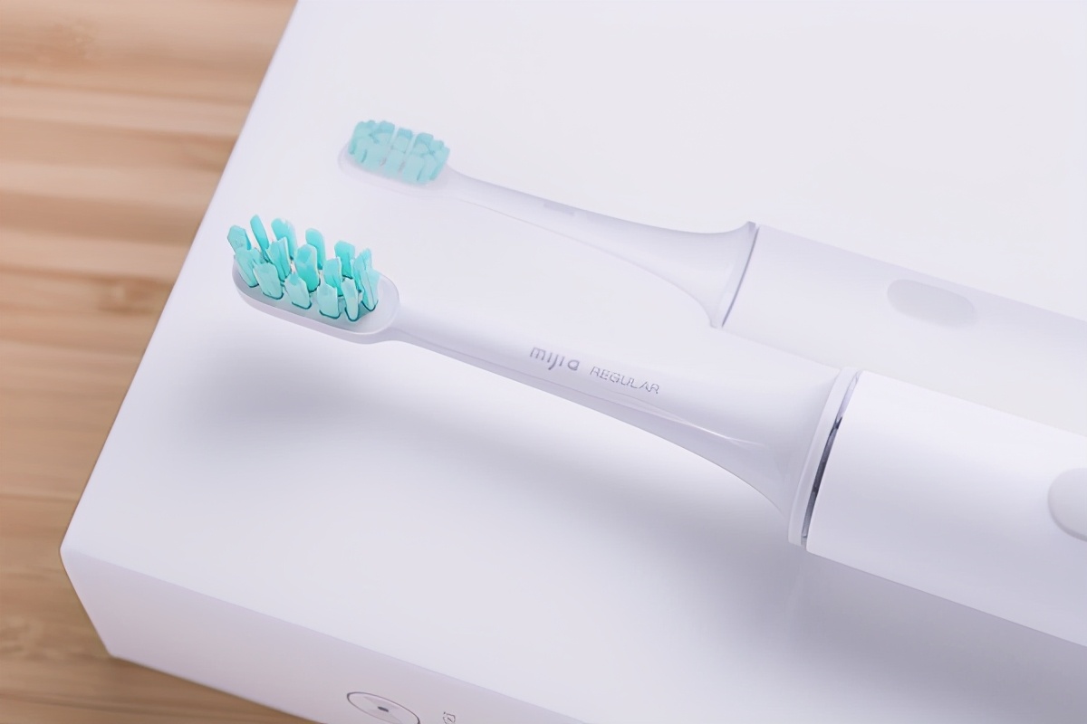 usmle电动牙刷和华为电动牙刷,usmile电动牙刷和飞利浦电动牙刷