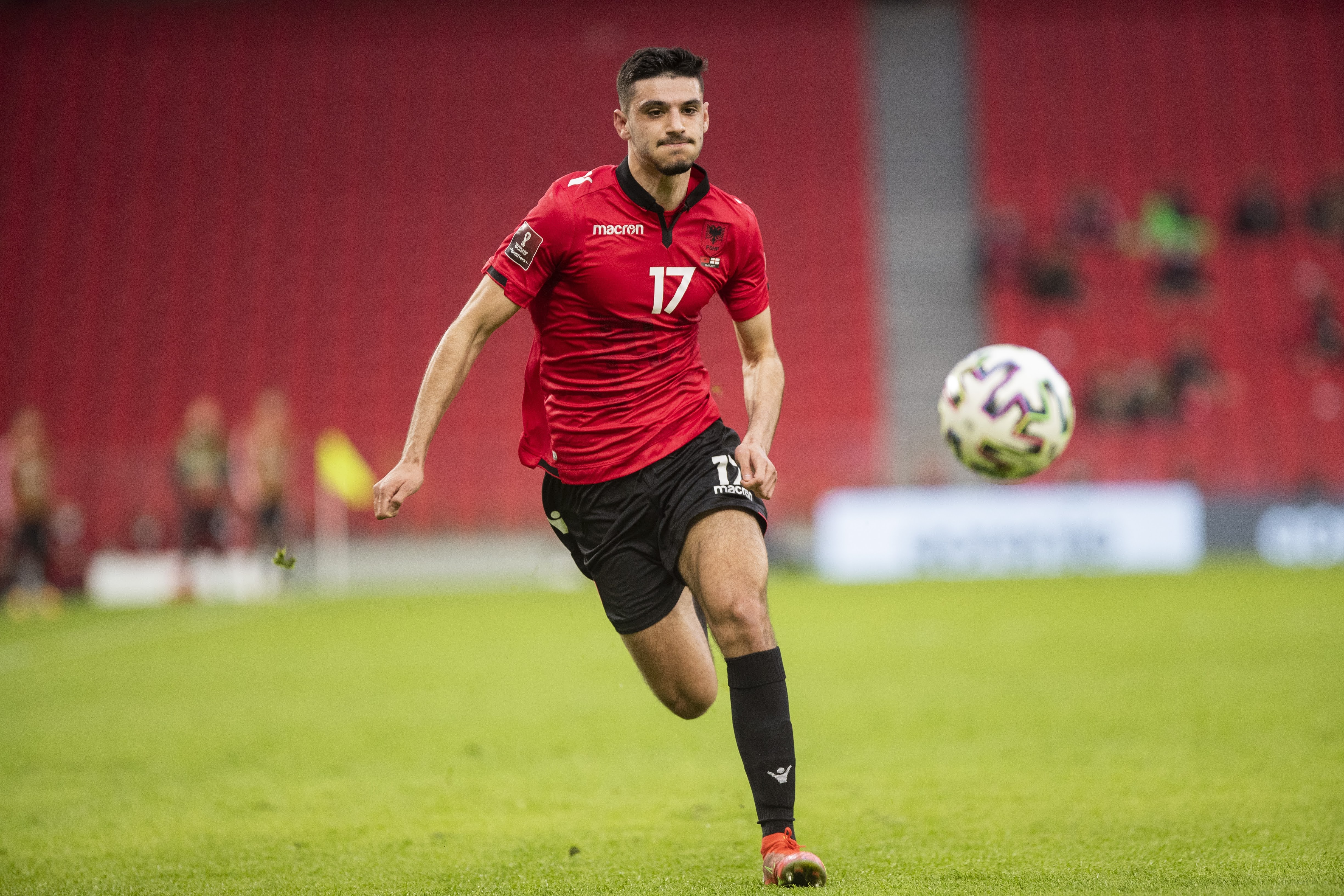 切尔西21岁天才中场,切尔西阿尔巴尼亚