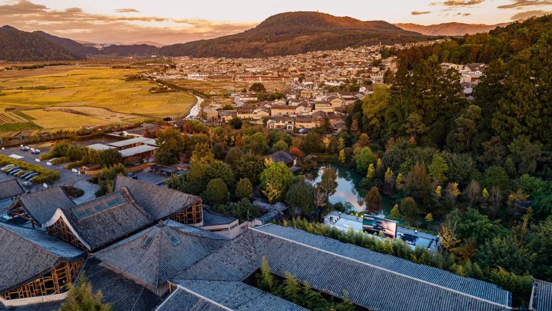 宝马7系和x7内饰哪个好,宝马7系和宝马x7哪个好