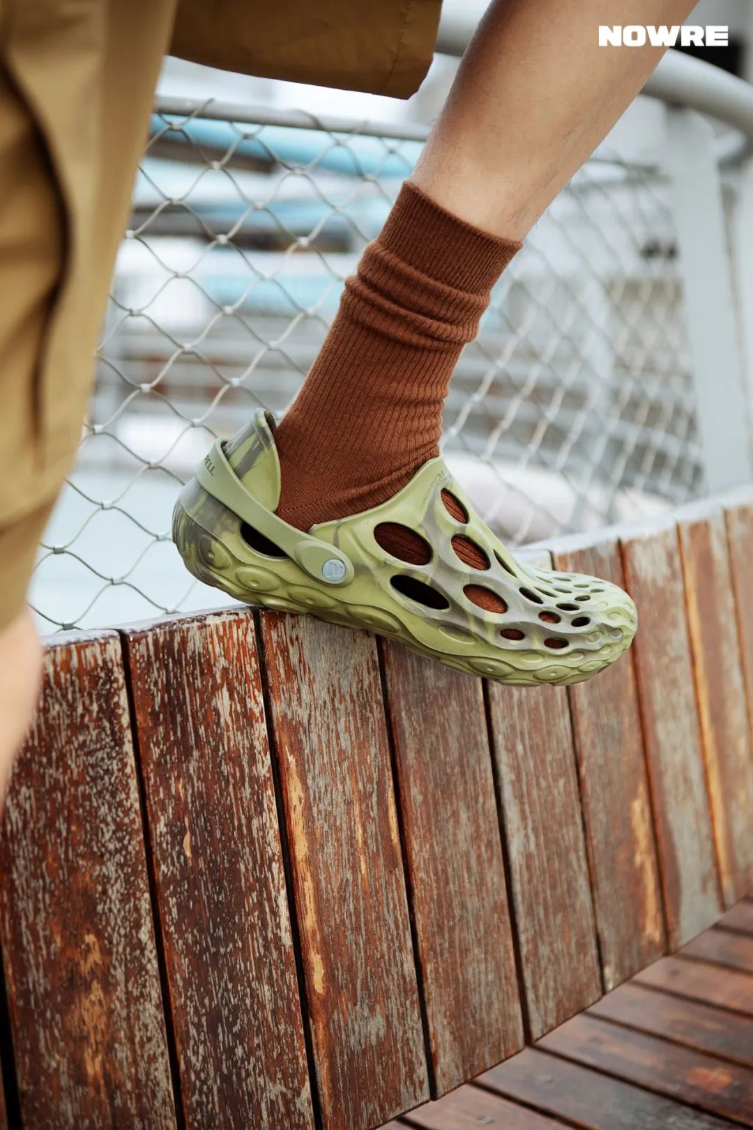 丑却前卫的Merrell「HydroMoc」会是潮流领域下一个爆款吗?