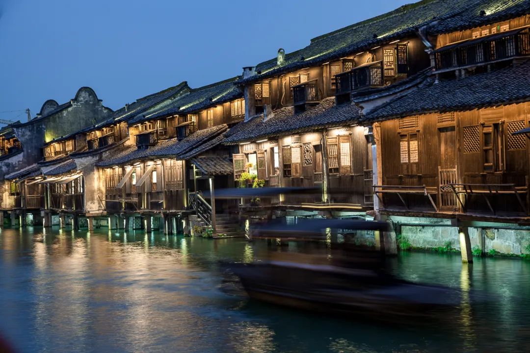 夜游乌镇西栅坐船可以坐多久,乌镇夜游攻略