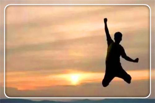 当前形势下创业适合干什么,年轻人创业起步大家有什么建议