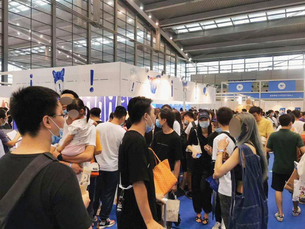 这届深圳人的快乐水,不再是奶茶了?