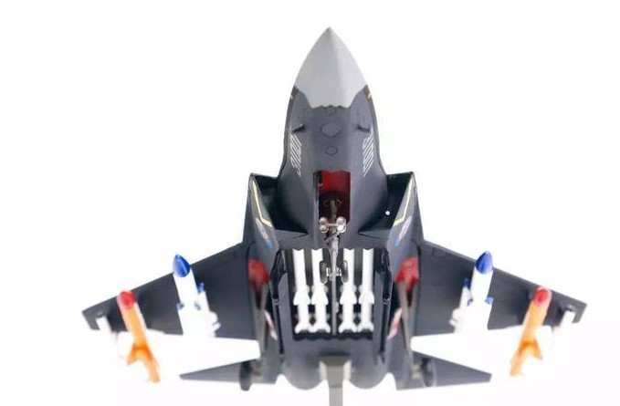 中国下一代舰载机,下一代航母fc31