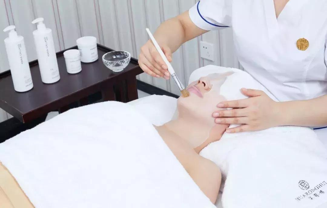 生完孩子变漂亮了,生完孩子反而变美了