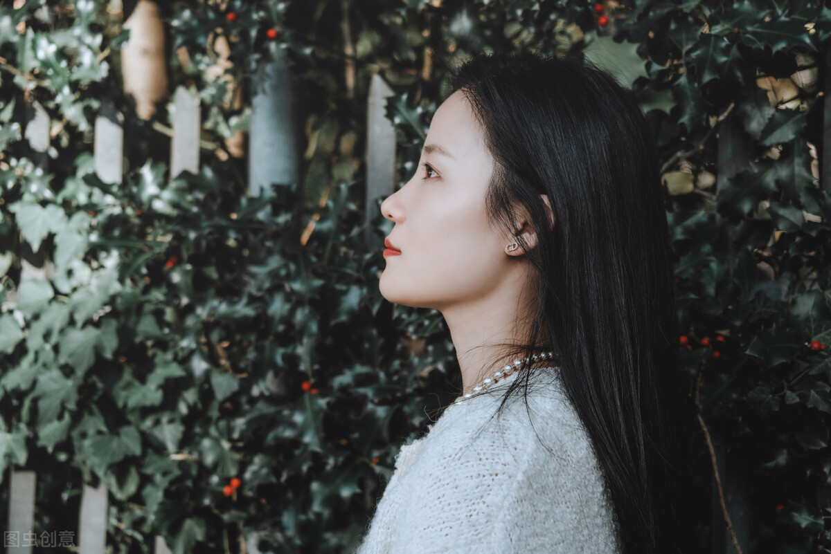 染发前需要洗头吗怎么染,染发要怎么染才能让头发变黑