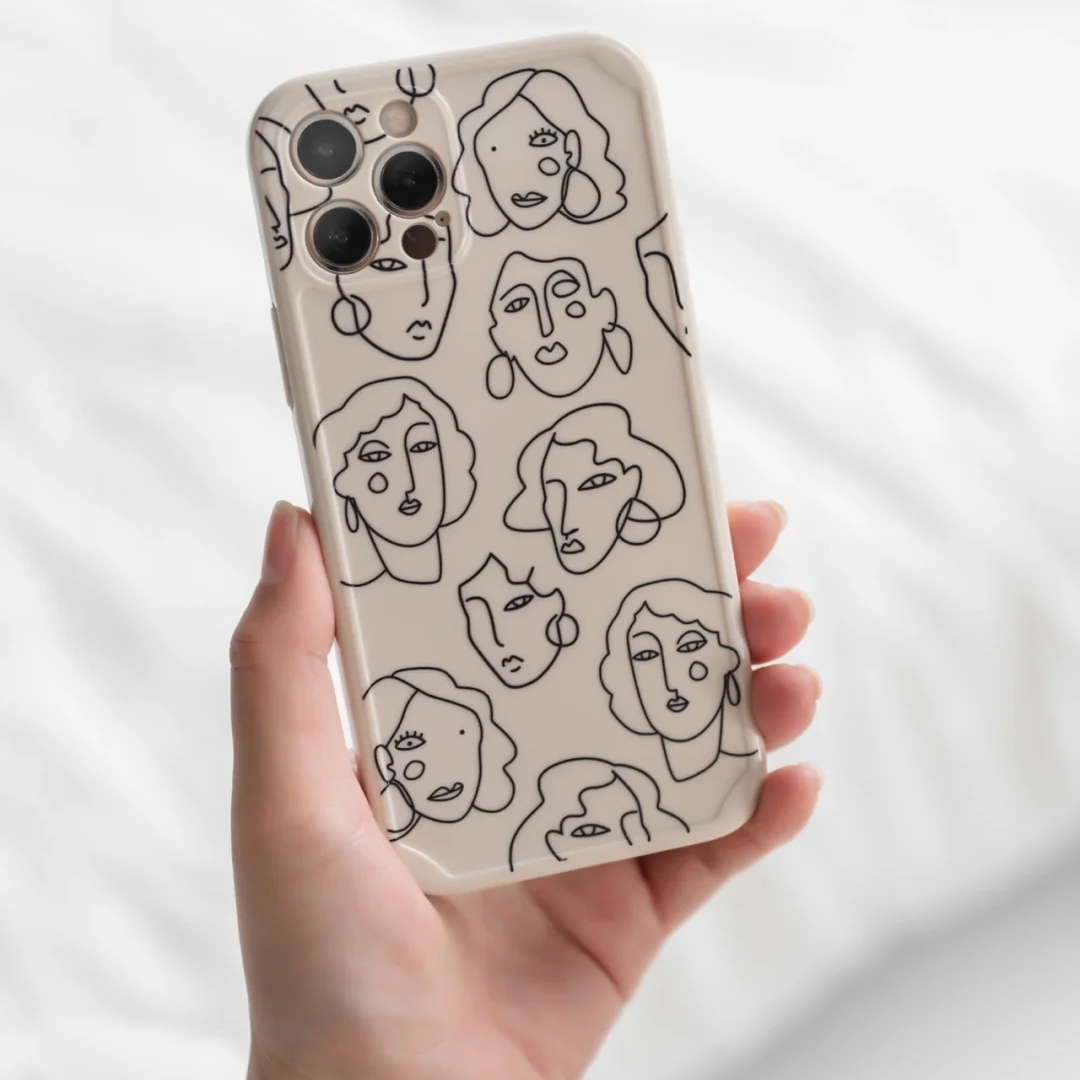 手机壳包装盒一般都什么材质,水晶手机壳是什么材质