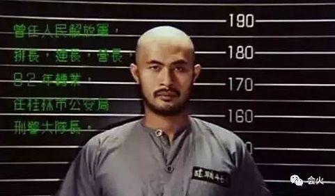 他外表凶狠,内心文艺,曾纵横各类电影,一幅画能卖几十万?