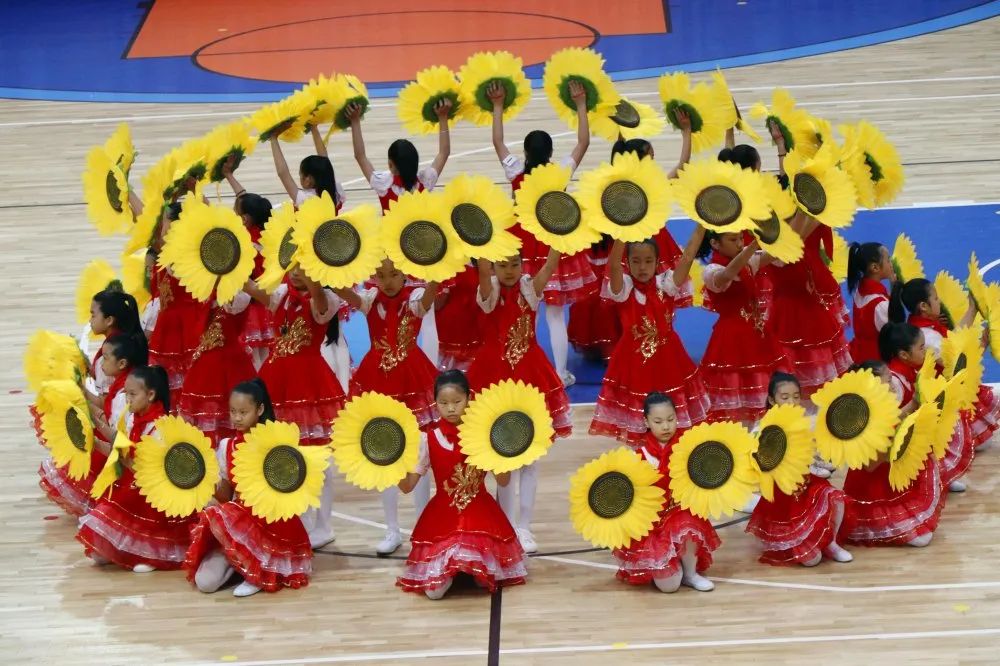 南康区首届少先队鼓号队,红领巾心向党争当少先队员