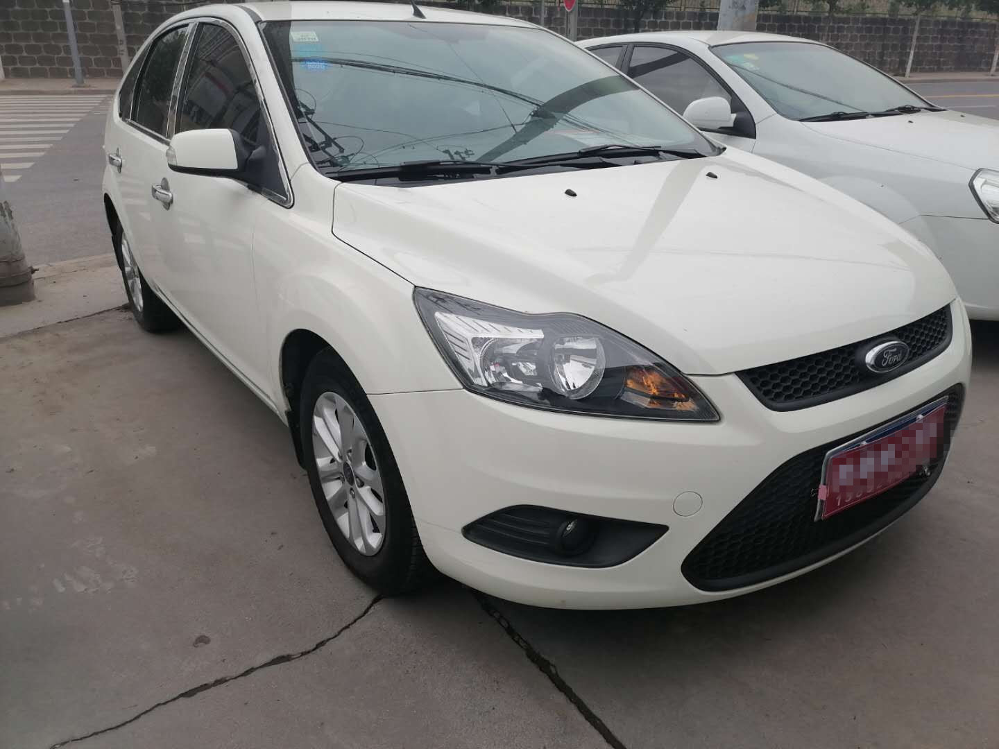 胖哥试驾福克斯1.5t,福克斯两厢1.8百万纪念版评测