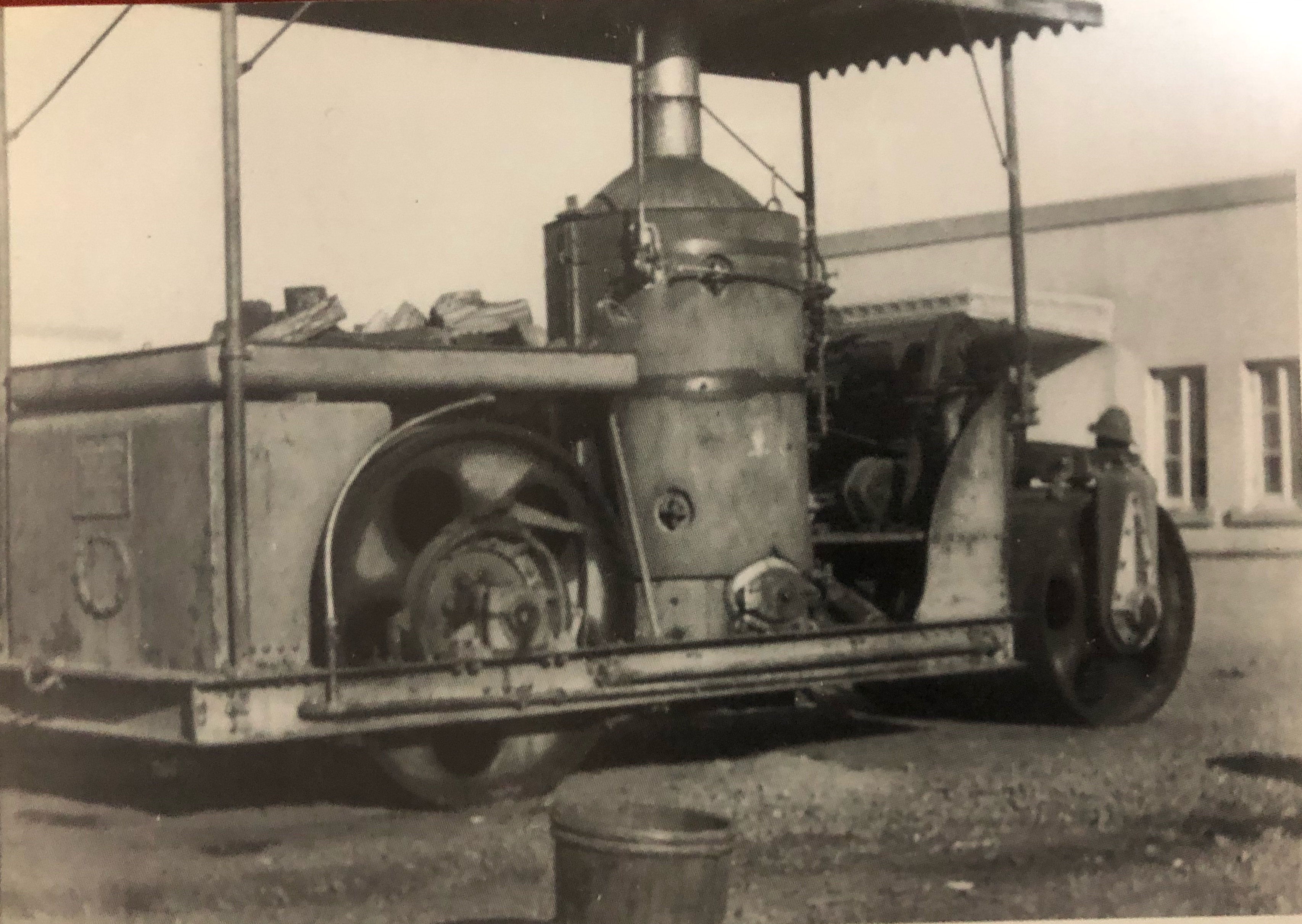 哈尔滨70年代动力区前进街老照片,哈尔滨老市政府大楼老照片