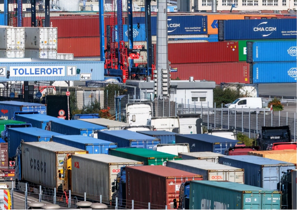 新华财经记者在德国：“涨价”“缺货”恐成德国圣诞购物季关键词