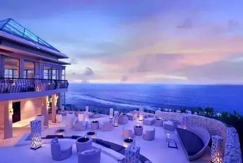 巴厘岛11家顶级酒店报告,巴厘岛前十酒店价格