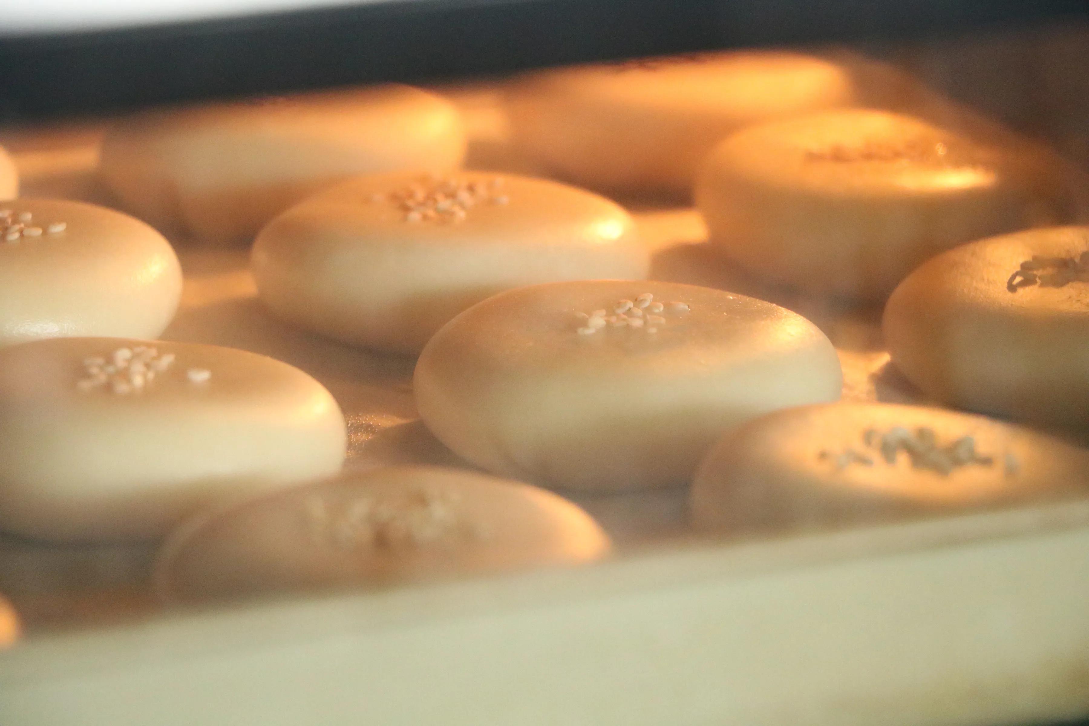 绿豆饼这样做酥香可口清凉解暑,教你如何在家自制酥皮绿豆饼