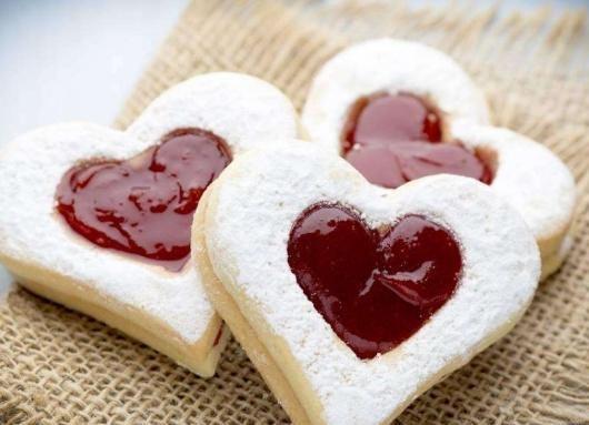 心理测试题到你饿的时候会吃什么,趣味心理测试测试你靠什么吃饭