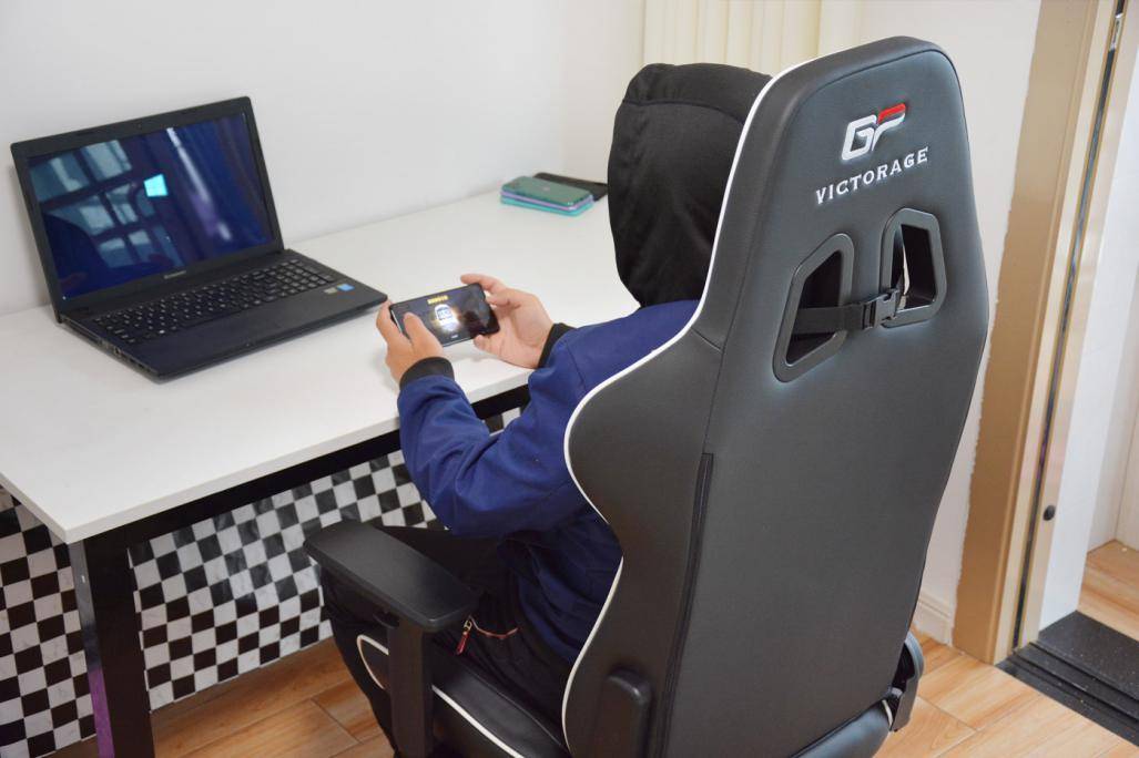 维拓瑞齐电竞椅质量怎么样,维拓瑞齐电竞椅迪瑞克斯