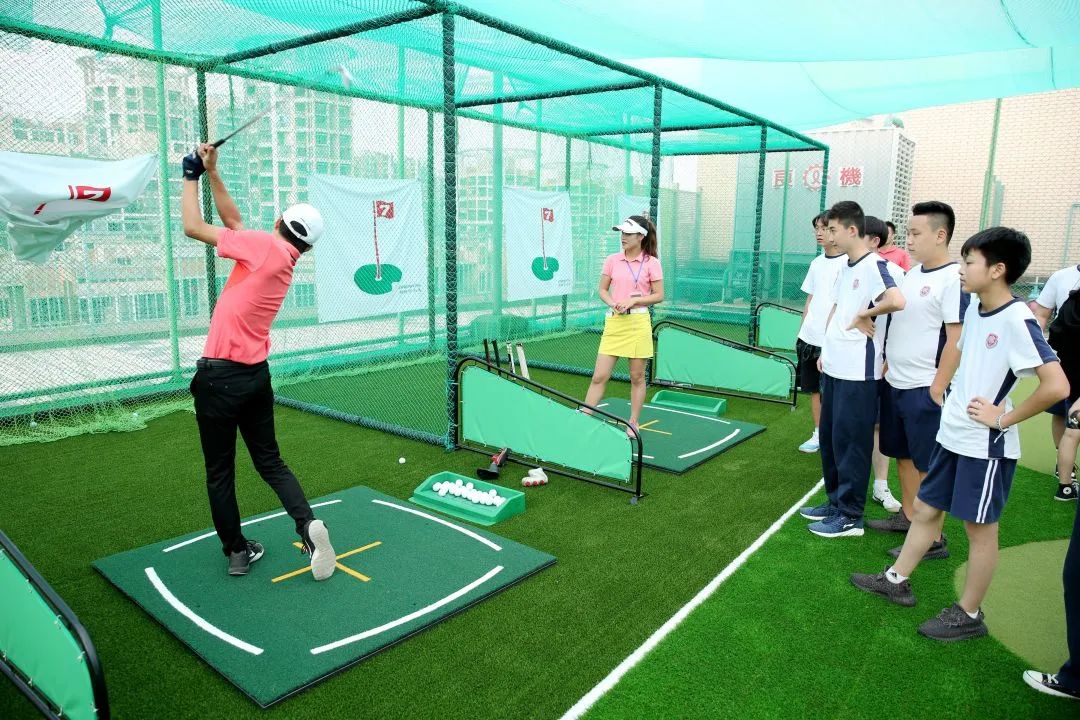 投资10亿，坐标布吉，这是一所被低估的宝藏学校