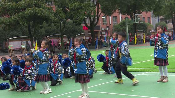 向日葵、比卡丘,嗨翻桐梓这些学校