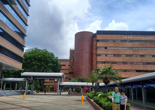 香港从什么年代开始繁华的,普通人第一次去香港感受