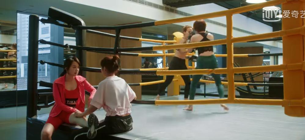 低配版「三十而已」？今年最尬国剧的有力候补来了