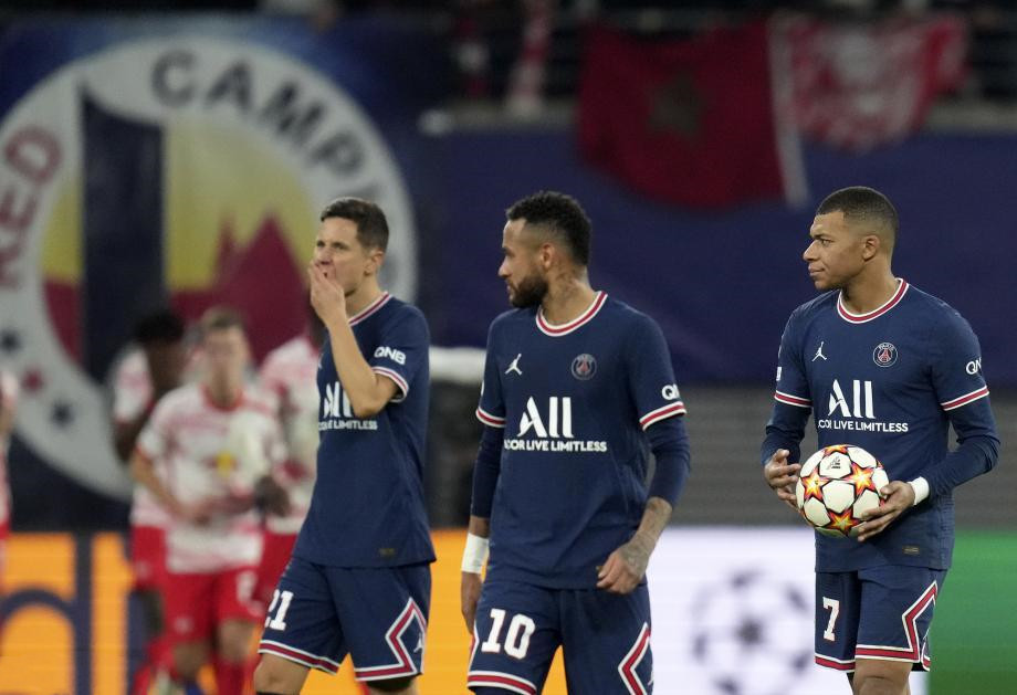 欧冠1-3爆冷,欧冠巴黎不敌曼城全场集锦