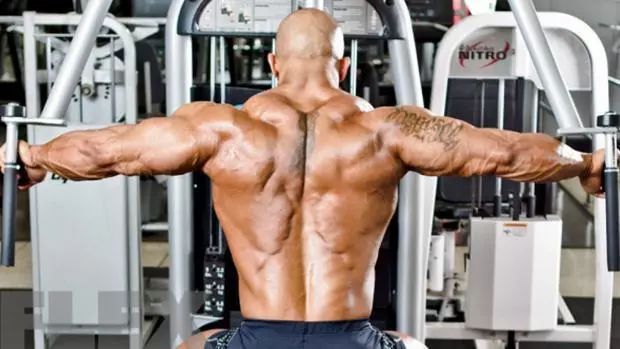 无器械肩膀三角肌后束锻炼方法,肩部三角肌后束超强动作合集