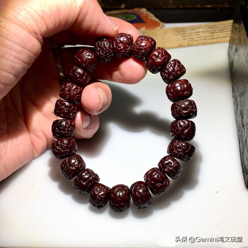 金刚菩提怎么盘玩变色快呢,金刚姜黄皮盘玩技巧