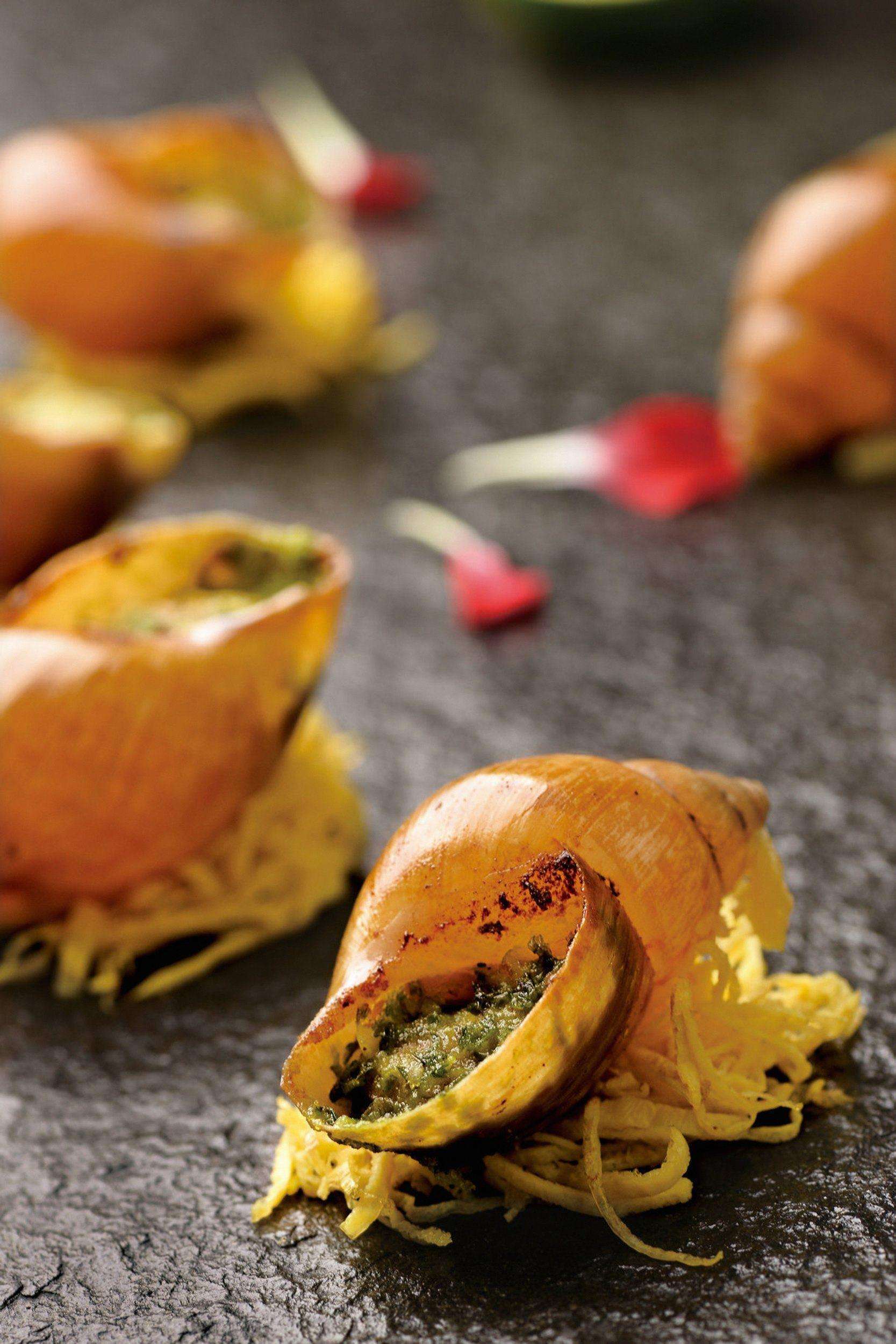 田螺是用油泡着还是用盐,田螺用肺呼吸吗