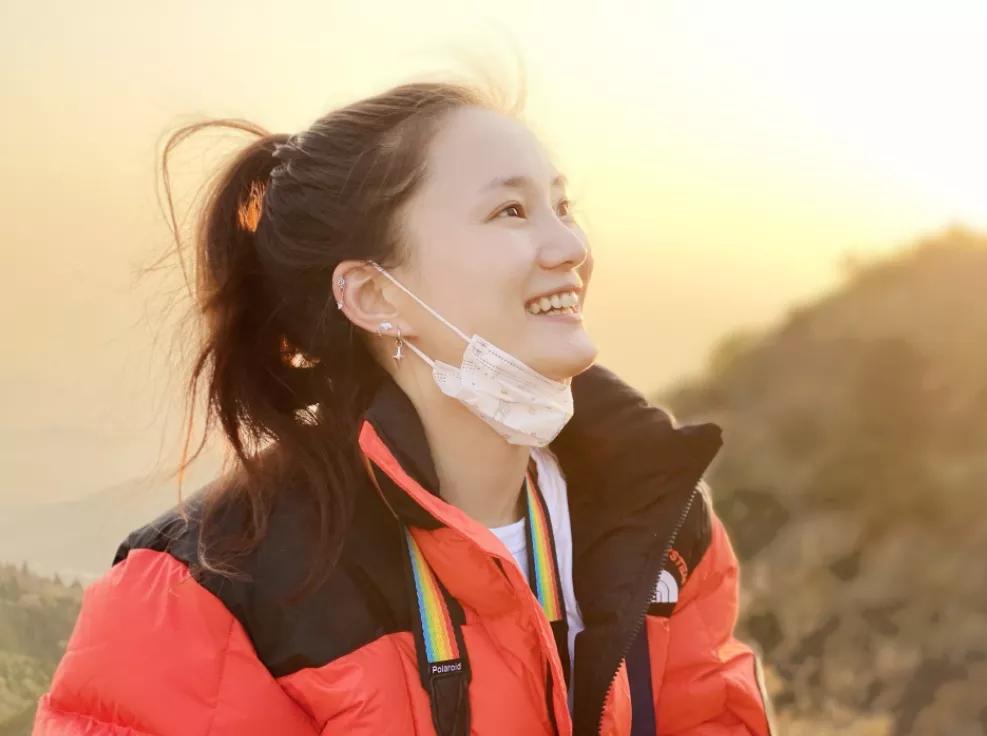 柜姐出道,女明星做柜姐