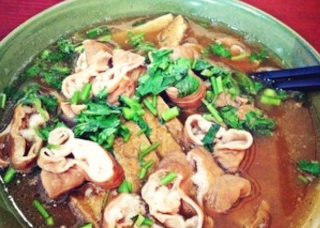 北京人的最爱卤煮火烧,卤煮火烧北京人