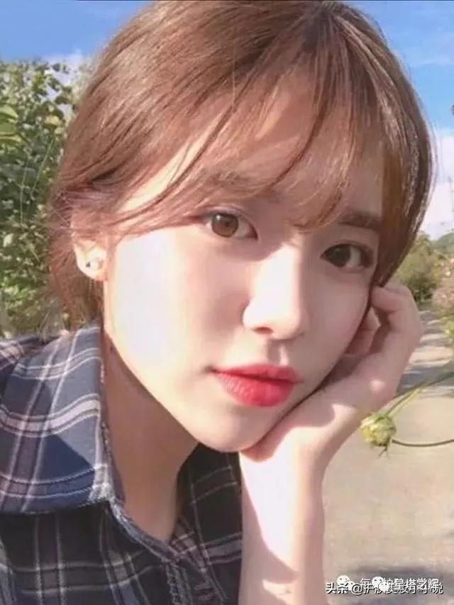 护肤消除眼袋鱼尾纹,维生素消除眼袋和眼皱纹的妙招