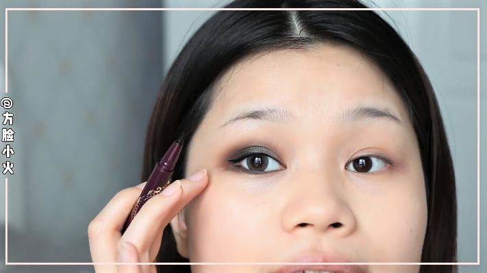 单眼皮内双肿眼泡眼妆小烟熏,内双肿眼泡眼妆烟熏