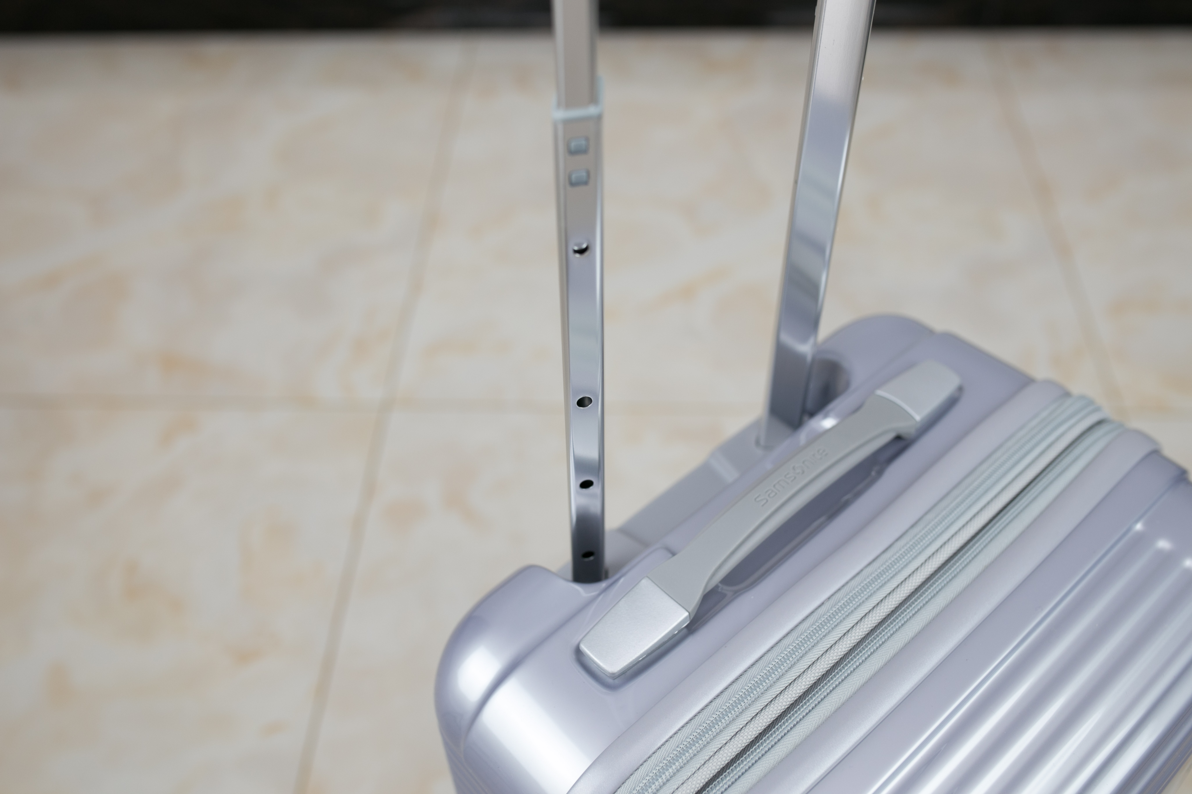 24寸的拉杆箱选哪款,26寸和24寸拉杆箱哪一个更值得买