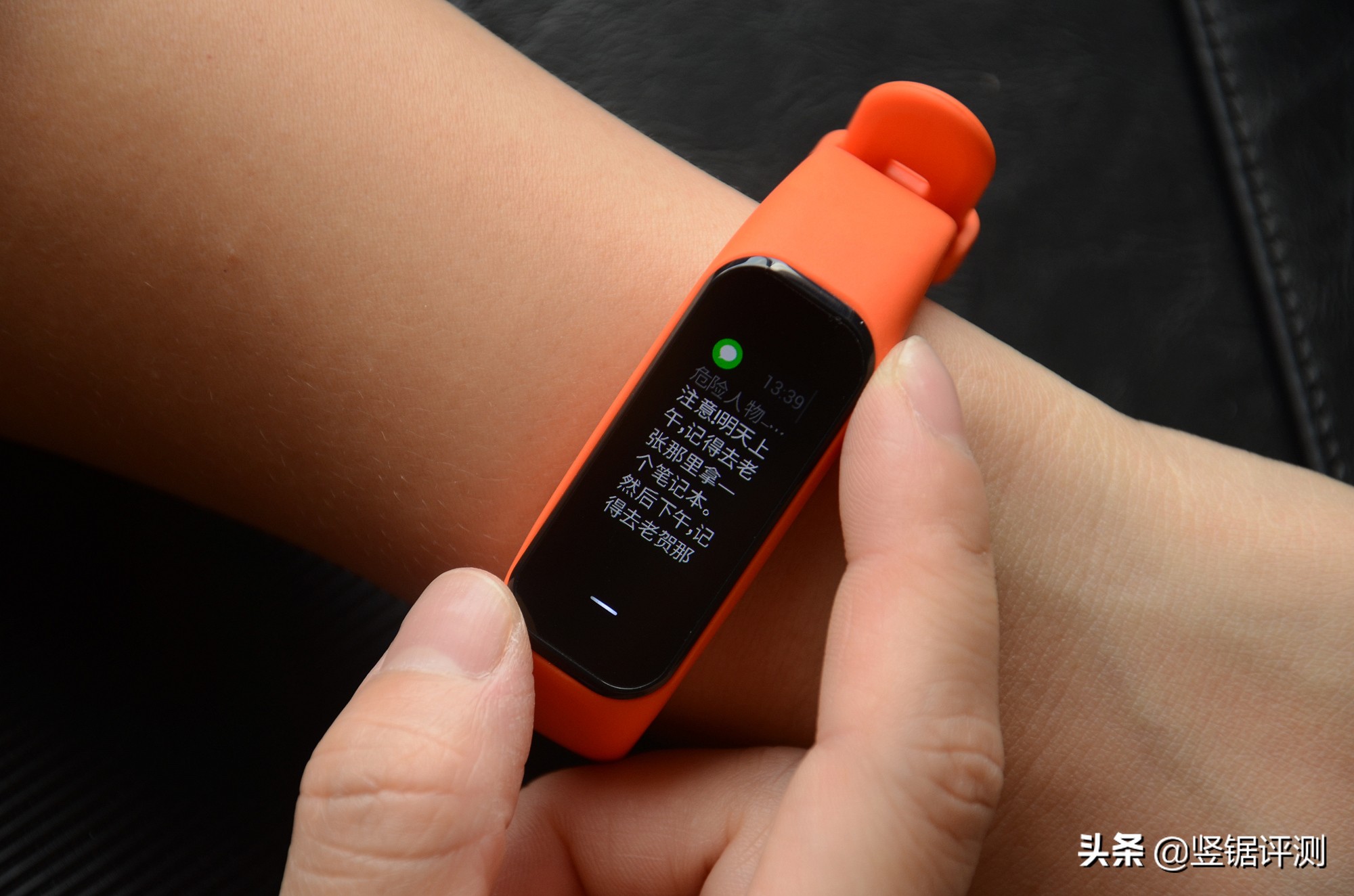 黑加手环1s和1有什么区别,黑加手环添加异形门卡