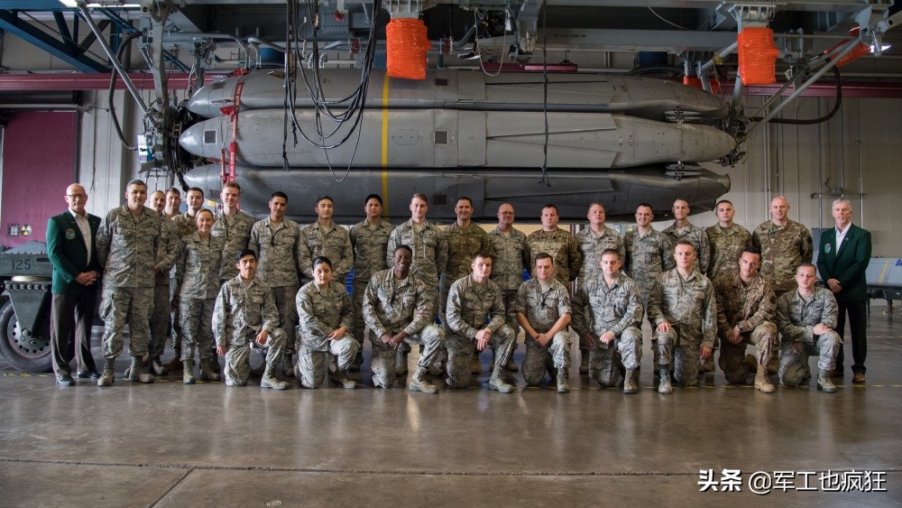 美国空军装备换新计划或遇阻,美国最新型隐身巡航导弹