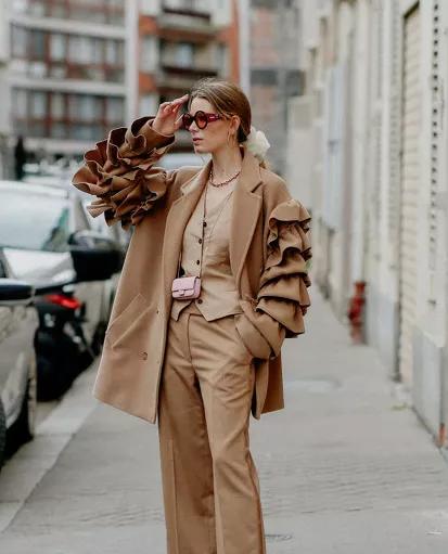 Jennie的马甲原来是学Kate Moss啊