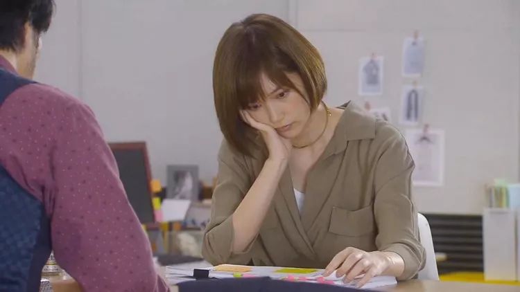 刘强东妹妹生产时羊水栓塞多少岁,刘强东妹妹难产