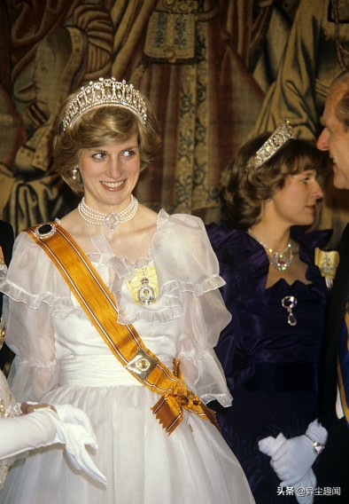 英国王室的所有珠宝,英国王室的王室珠宝